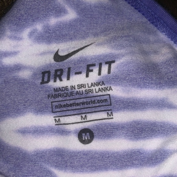 Nike Dri-Fit tank - Picture 3 of 3